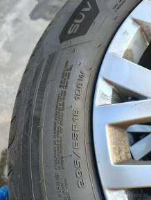 Predám pneumatiky letné 235/65r18 goodyear - 4