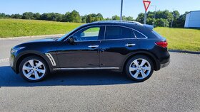 INFINITI FX30DS-QX70-4x4-2014-130.000KM-PLNÁ VÝBAVA - KRÁSNÉ - 4