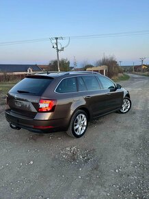 Škoda Octavia Combi 2.0 TDI SCR Style DSG 110kw - 4