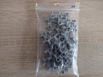 Lego Technic balenia a sady 2 - 4