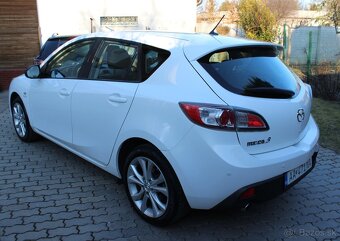 • MAZDA 3 1.6i, 77 kW, benzín, 5-st. manuál, r.v. 2009 • - 4