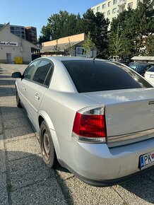 Predám Opel Vectra 2.2 DTi - 4