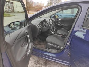 Predám Opel Astra Turbo 1,4 ročník 2016 - 4