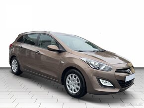 Hyundai i30 CW 1.6 CRDi M6, r.v.: 2013 - 4