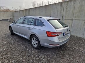 Škoda Superb 2,0 TDI - 4