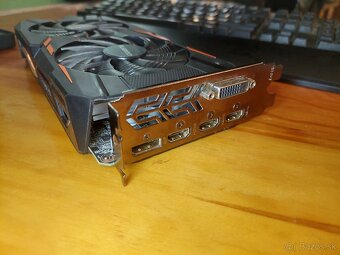 GIGABYTE GTX 1050 Ti 4GB - 4