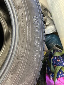 4x zimne pneu Nokian WR suv 4 235/55 r18 - 4