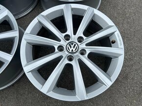 ORIGINAL VW PASSAT B8/ VW T-ROC DISKY 5x112 R17 TOP - 4