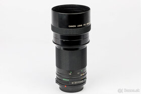 Canon New FD 200mm f/2.8 - 4