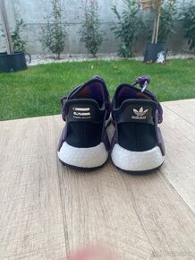 Adidas human race - 4