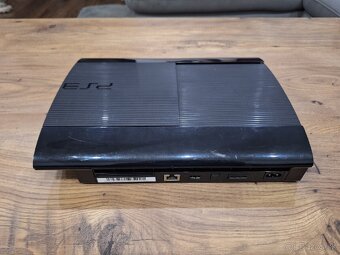 PS3 Super Slim 500GB bez ovládača - 4