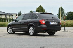 Škoda Superb Combi 2.0 TDI PD Elegance - 4