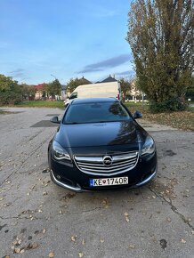 Opel Insignia Sports Tourer - 4