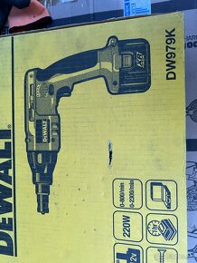 DeWALT DW978K - dohoda - 4