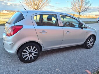 Predám Opel Corsa D 1.0 12v 44kw Ecotec r.v.2009 - 4