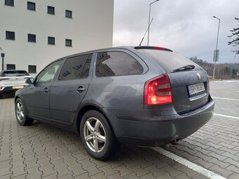 Škoda octavia 2 DSG  2.0tdi 103kw kombi - 4