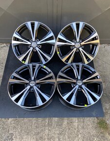 ✅ R18 ®️ Originál Nissan 5x114,3 ET35 ✅ Mazda Honda Kia - 4