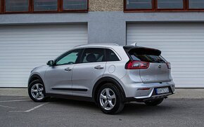 Kia Niro 1.6GDi Hybrid Platinum 104kW (Benzín+Elektrina) - 4