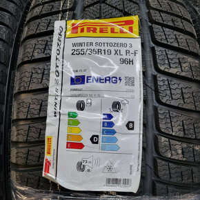 Zimné pneumatiky 255/35 R19 PIRELLI RSC DOT3022 - 4