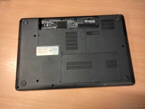 predám nefunkčný notebook Hp g62-a70ec - 4