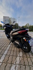 YAMAHA XMAX TECH MAX 125 DEMO - 4