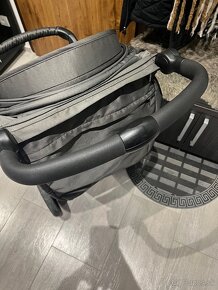 Britax B Motion 4 Plus - 4