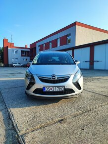 Opel zafira tourer - 4