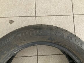 Letné 205/55R17 Good Year - 4