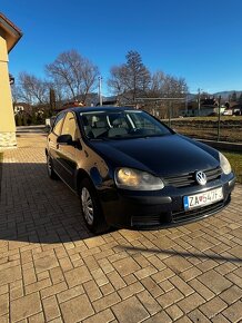 Volskwagen Golf 5 1.6 bezin - 4