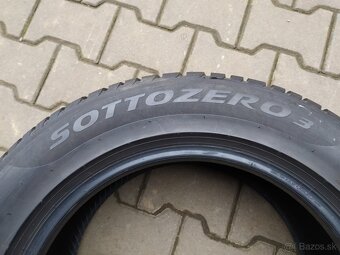 Zimné pneu Pirelli Sottozero 3 225/60 R17 - 4