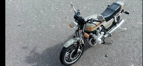 Model 1:12 HONDA CB750F od fa. TAMIYA - 4