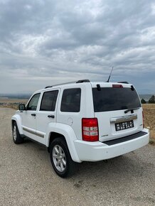 Jeep Cherokee 2.8crd 4x4 200ps facelift - 4