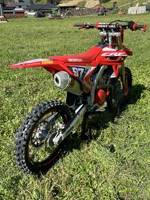 Honda CRF 250 2023 - 4