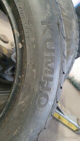 Kumho 255/50 r19 - 4