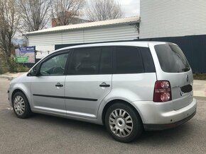 Volkswagen Touran 1.9 TDI 77KW - 4