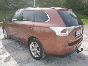 Mitsubishi Outlander 3 2.2 110kw 4x4 Webasto - 4