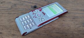 Sony Ericsson - 4