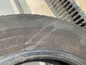 Pneu 185/65 R15 - 4