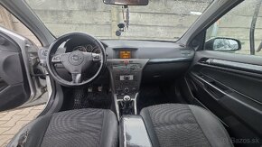 Opel Astra H - 4