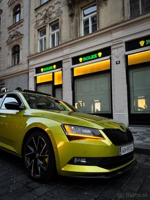 Škoda Superb 3 sportline dragon skin - 4