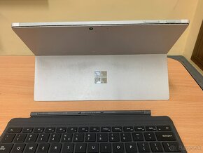 Surface PRO 7 + klávesnice, 8GB, I5 - 4