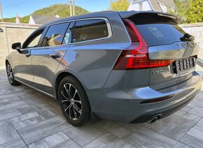 Volvo V60 D4 Business Pro 197PS AT8 r. 2021 - 4