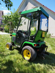 Traktor John Deere 415 Diesel 16hp - 4