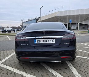 Tesla model S P85D  772 PS - 4