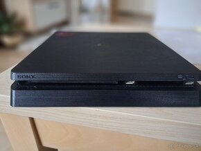 Playstation 4 slim - 4