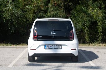 Volkswagen Up 1.0 75k high up Slovakia - 4