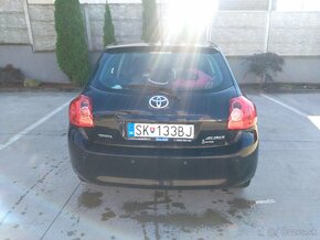 Toyota Auris 1,33 - 4