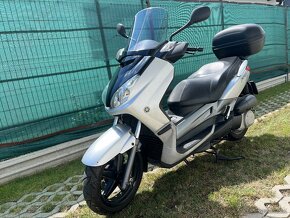 Predam Yamaha Xmax 250 - 4