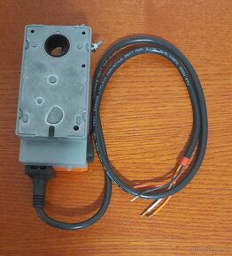 Predám  nový servomotor Belimo NM24A-MP - 4