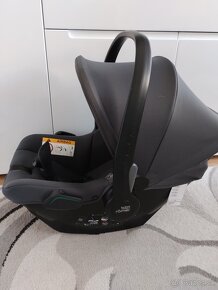 BRITAX RÖMER Autosedačka Baby-Safe Core + Baby-Safe Core Bas - 4